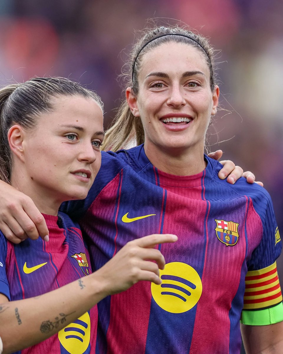 ³Arantxa Cerezo 💙❤️ tweet media