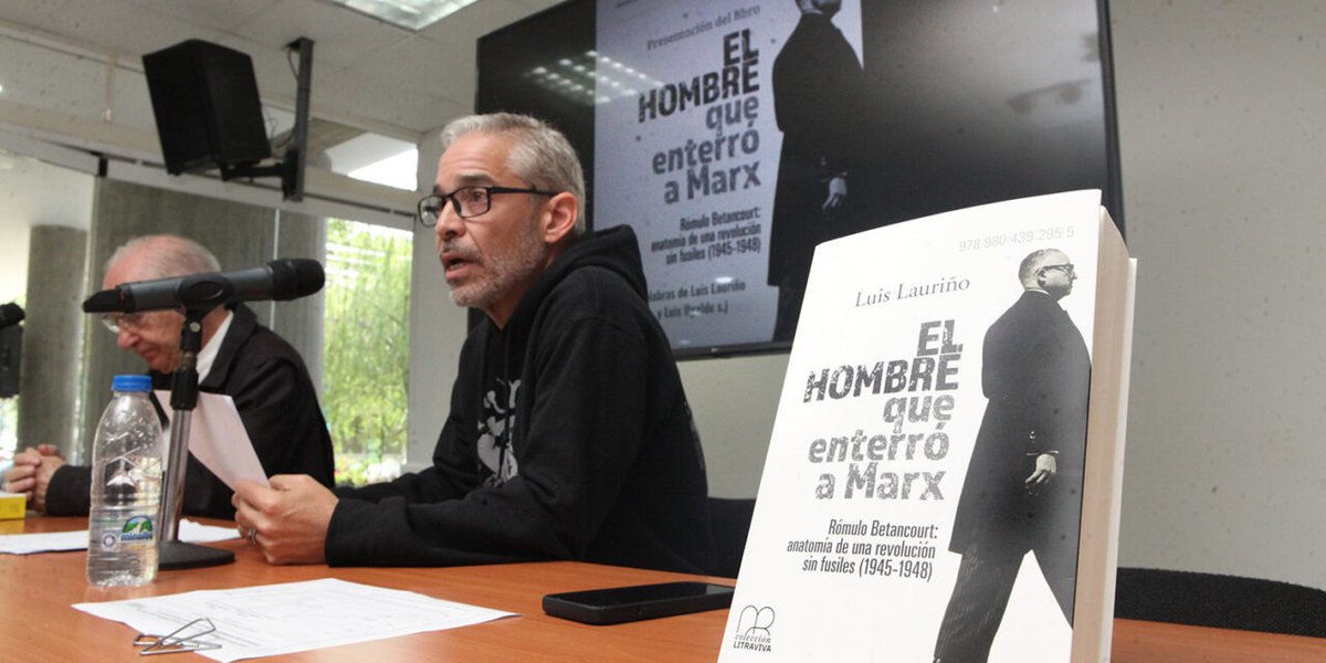 InvestigaUCAB's tweet photo. 📣 Nuevo libro del sello editorial de la UCAB, #abediciones, expone teoría del poder de Rómulo Betancourt bajo una lupa distinta. Escrito por Luis Lauriño, profesor e investigador de la UCAB, la publicación se centra en el trienio (1945-1948). Conoce más:🔗https://t.co/bJWuXRCX68 https://t.co/XE2WX9mUOz