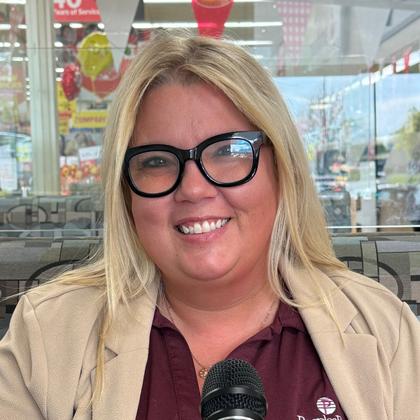 theSCRadio's tweet photo. There are countless way person can fall victim to fraud. On The Daily Grind today, Tara Ramos, Compliance Fraud Specialist at Peoples Bank, talked about many of those and the bank’s role in helping to prevent it. Hear today's program at https://t.co/GvbmBpGedm https://t.co/Nsdf3tiPqr