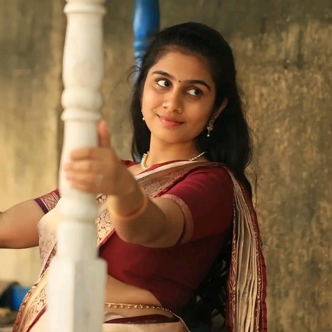 Nadhiya 👒 tweet media
