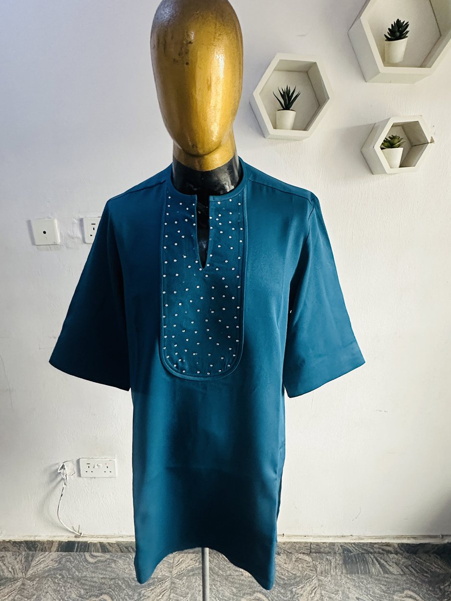 Superbuchi5's tweet photo. @ruffydfire Buchified we craft modern design for modern men thorough our bespoke service in suit, shirts, kaftan/ senator, Agbada, dashiki .
Location: Lagos, worldwide shipping 
WhatsApp or call : +2348173208604 https://t.co/POy3CZ2I3p