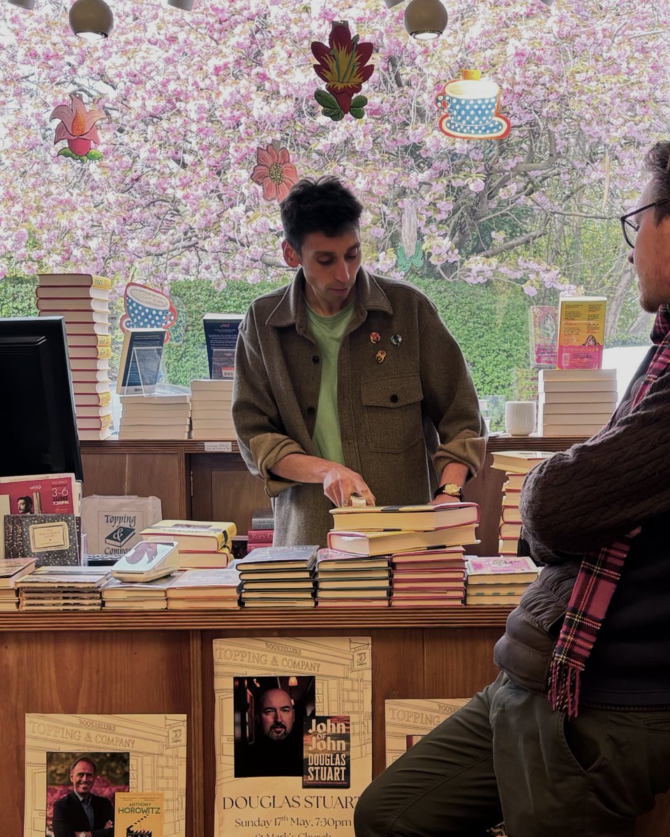 Topping & Company Booksellers of St Andrews tweet media
