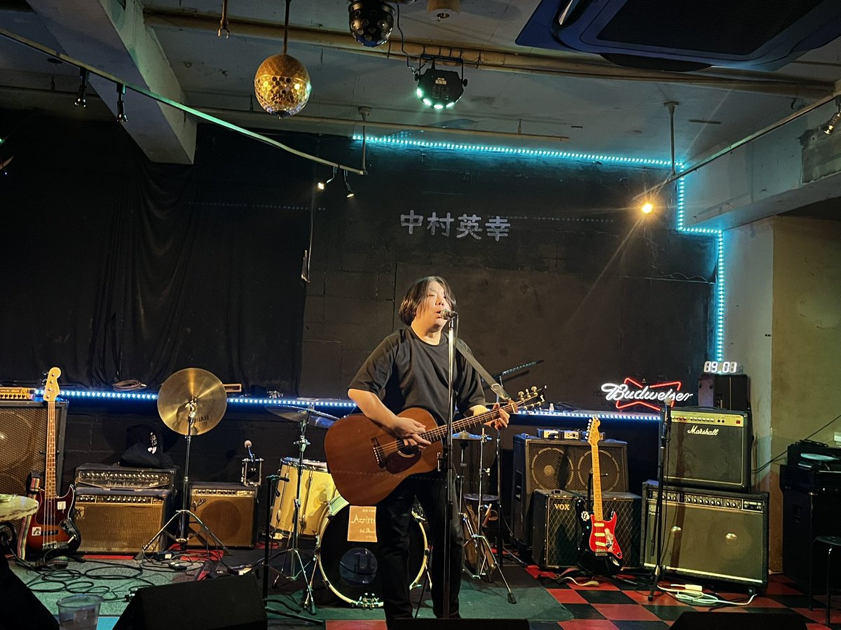 トロ tweet media