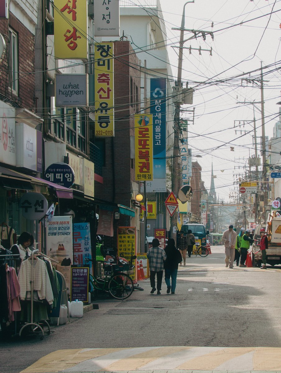 mohh_q's tweet photo. Streets of South Korea🇰🇷 - March 2026 https://t.co/B34CwlWYxS