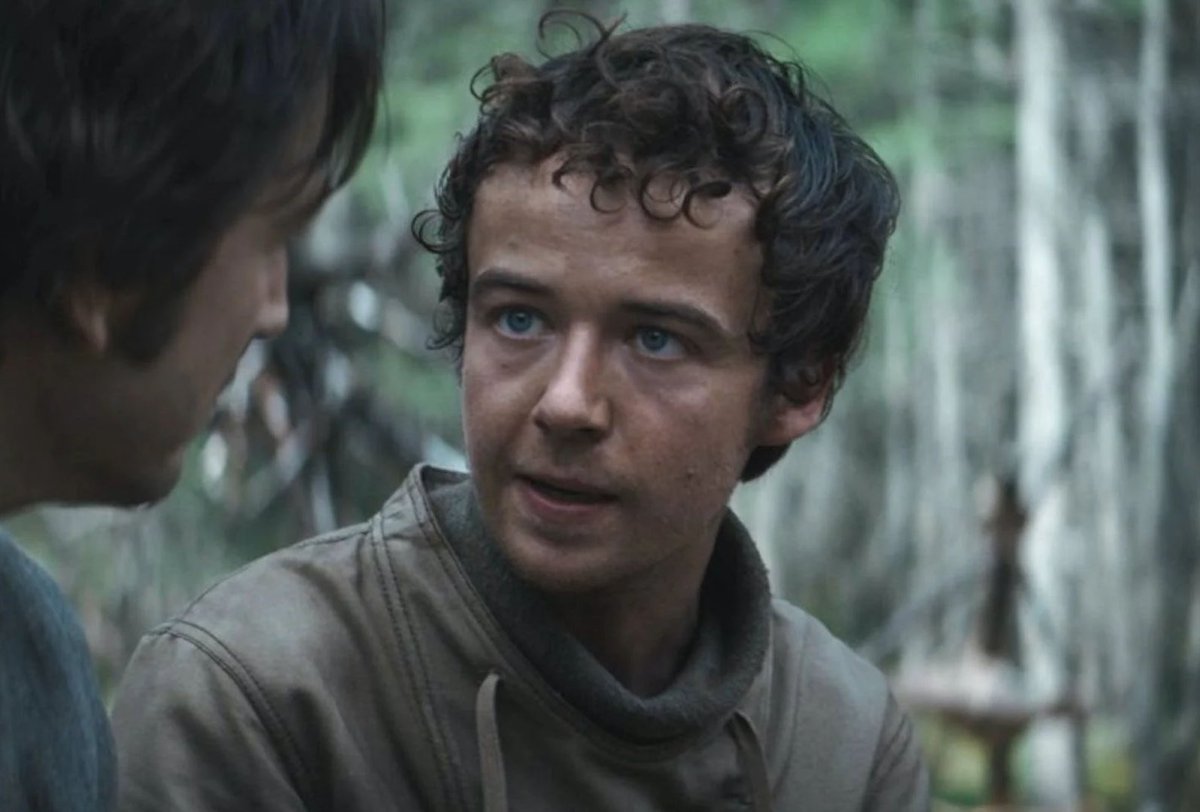 Happy birthday to Alex Lawther, who played Nemik in ANDOR!

One of the most compelling new Star Wars characters is played by an actor born on May the 4th!

May the Force (and the 4th) be with you!