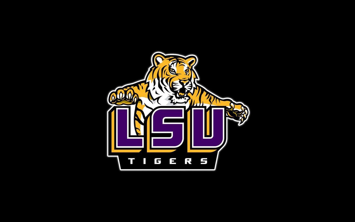 ChristianWebbS1's tweet image. #AGTG I am blessed to have received an offer from The Louisiana State University. Geaux Tigers!! @LSUfootball @Lane_Kiffin @CoachSterlLuc @CoachBlakeBaker @Chris_Kiffin @CoachSpanos @BengalTigerOn3 @Geaux247 @CoachBeck56 @CoachCarswell @TheUCReport @ErikRichardsUSA @adamgorney