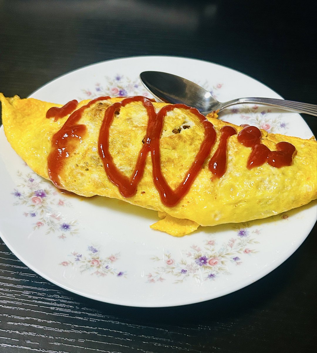 eb_rider's tweet photo. 初めて綺麗に巻けた😇
今まで上手く巻けなかったのはライスの量が多すぎたからだった！
とにかくペロリ😋 https://t.co/EQsv0mv6k3
