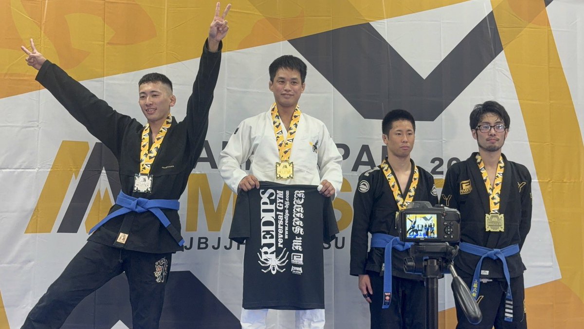 reversal_redips's tweet photo. 5/3(日)
第20回全日本マスター柔術選手権

試合結果
堀内隆作さん　優勝
高壮一郎さん　初戦敗退

応援ありがとうございました！ https://t.co/VJOF6RMQ1X