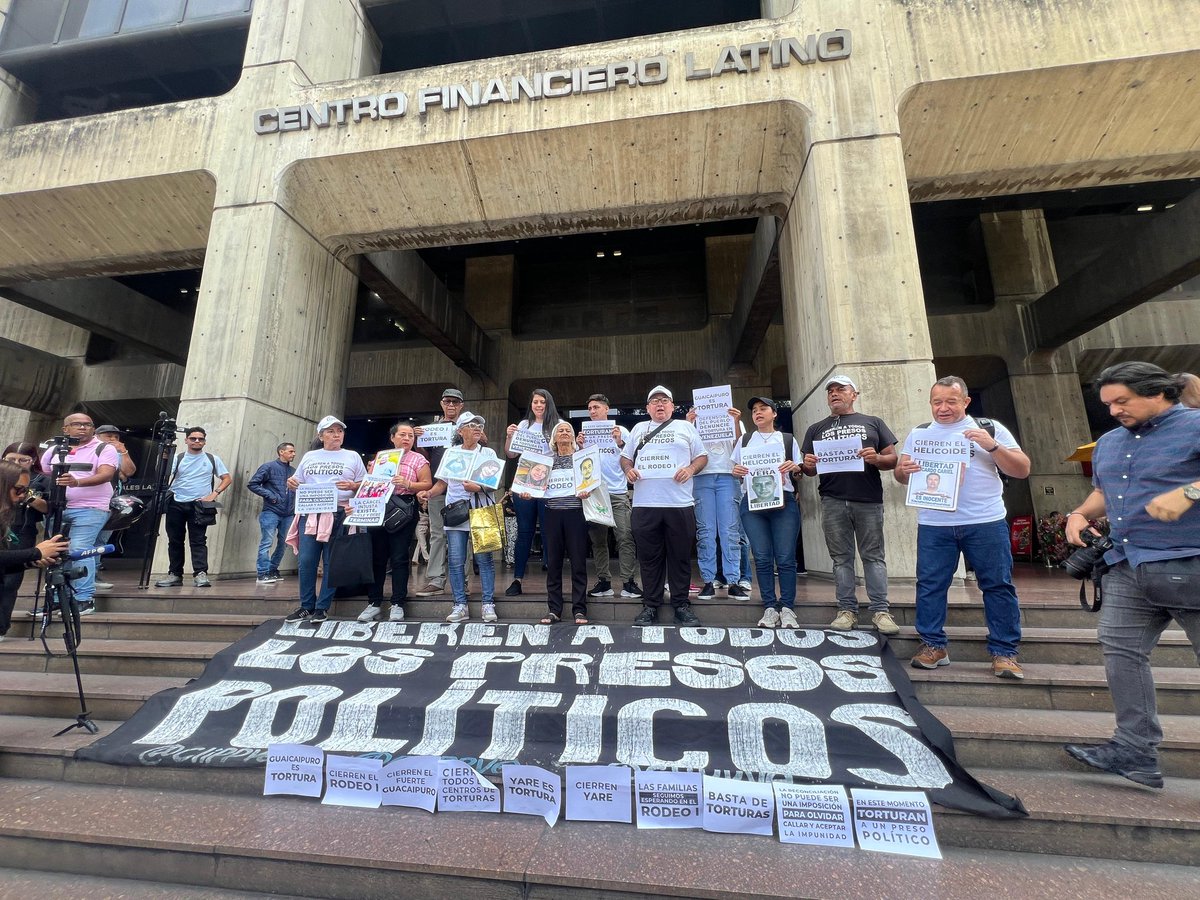 Comité por la Libertad de los Presos Políticos tweet media