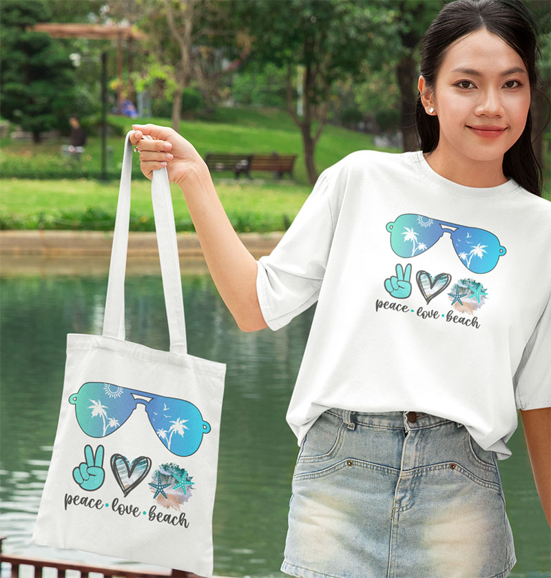 A_ZPoint's tweet image. Peace Love Beach with Sunglasses  #Holiday 🩵
Tote: amazon.com/dp/B0F22XCCHK
US Tee: amazon.com/dp/B0F22V46MQ
UK Tee: amazon.co.uk/dp/B0F22S9C5Y
FR Tee: amazon.fr/dp/B0F22VX9N4