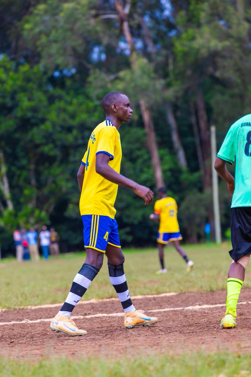 TityKayishema's tweet image. #Rwanda Varsity League: Gishari yigize bushari  

FT UR Huye College 1 - 4 RP Gishari College

⚽24' Cedric | ⚽2' ⚽ 87' Kubwimana Patrick ⚽22' Dukundimana Claude ⚽90' +1 Bikorimana Jean Claude

RP Gishari bateye intambwe yo gukina 1/2 cya @VarsityLeagueRw, irushanwa rihuza