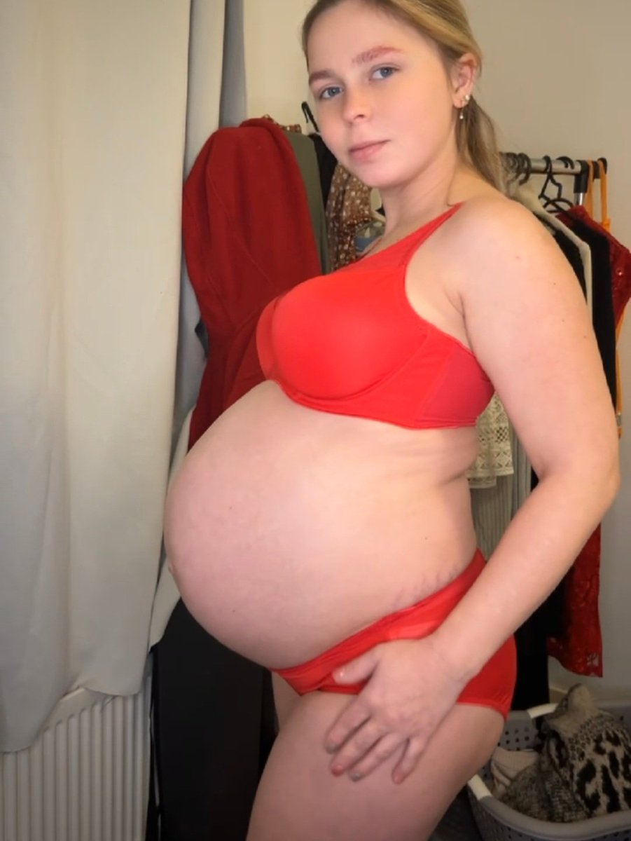 Pregnant Brandi tweet media