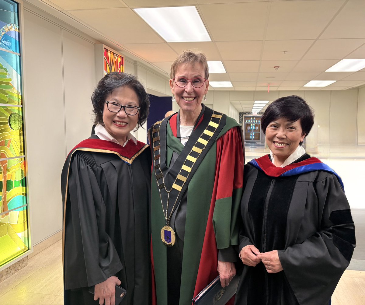 TyndaleU's tweet photo. 🎓🎉 On Saturday, April 25th, we held the 18th Commissioning Service for CCST Toronto. Congratulations to all who were commissioned! https://t.co/GiHrs8VIdn