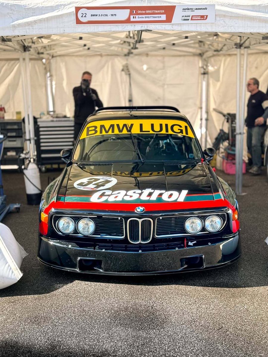 Retromania4ever's tweet image. (2/2) Straight-six party!
🇩🇪 #BMW 3.0 CSL.