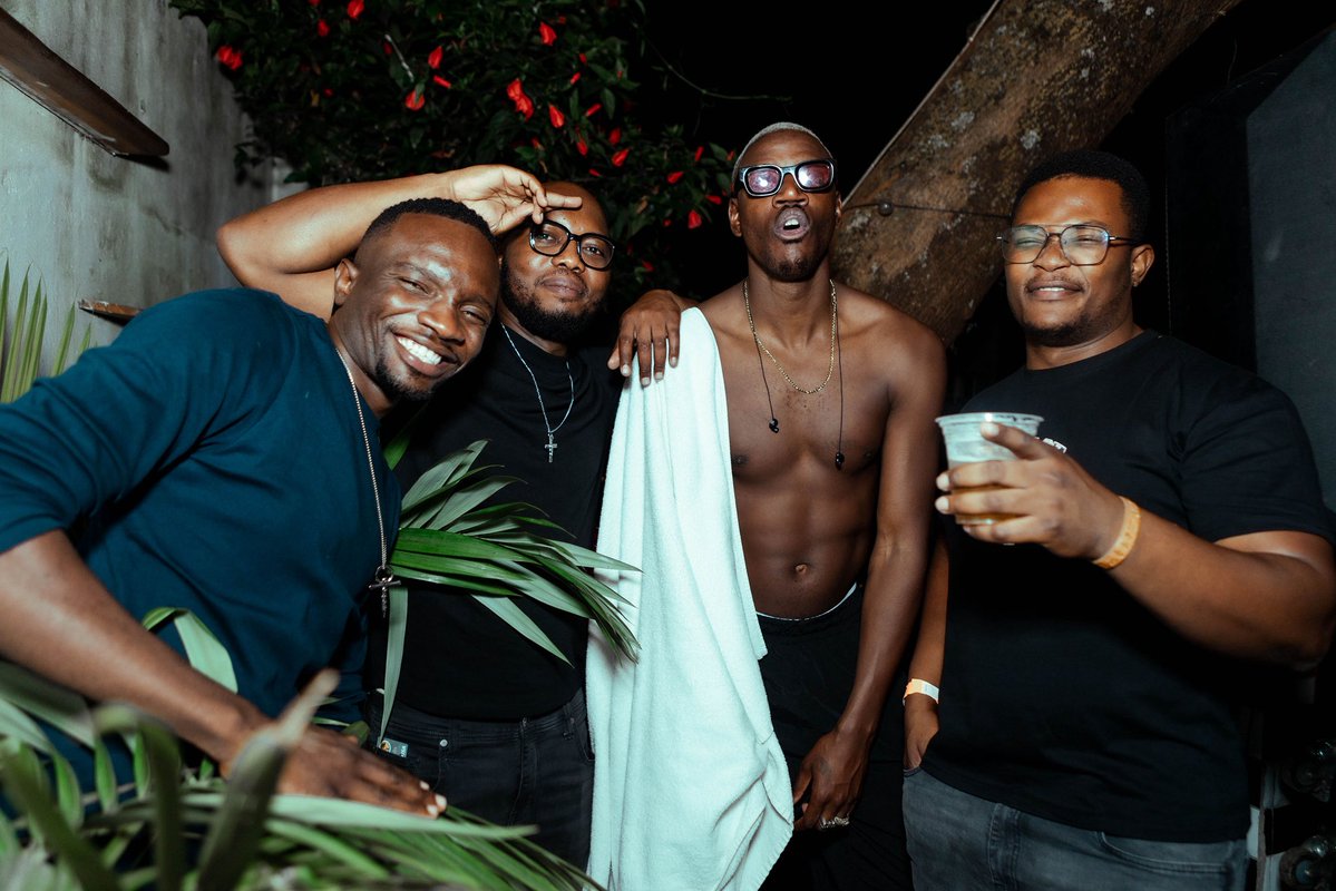 KreativeNativez's tweet image. @sosharecords Label Showcase 2026 With Special Guest @kilimanjaromusic 🤘🏾Vibration Check 💯 Good Music, Awesome Company &amp;amp; Nothing But Pure Afrohouse Energy 😮‍💨 🇿🇲 

#Afrohouse #KreativeNativez #DJLife