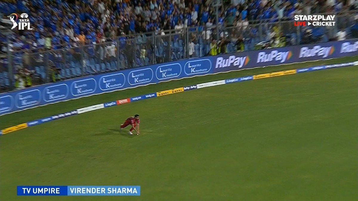 lightningspeedk's tweet image. One more!

#MIvLSG #Mumbai #IPL #RohitSharma