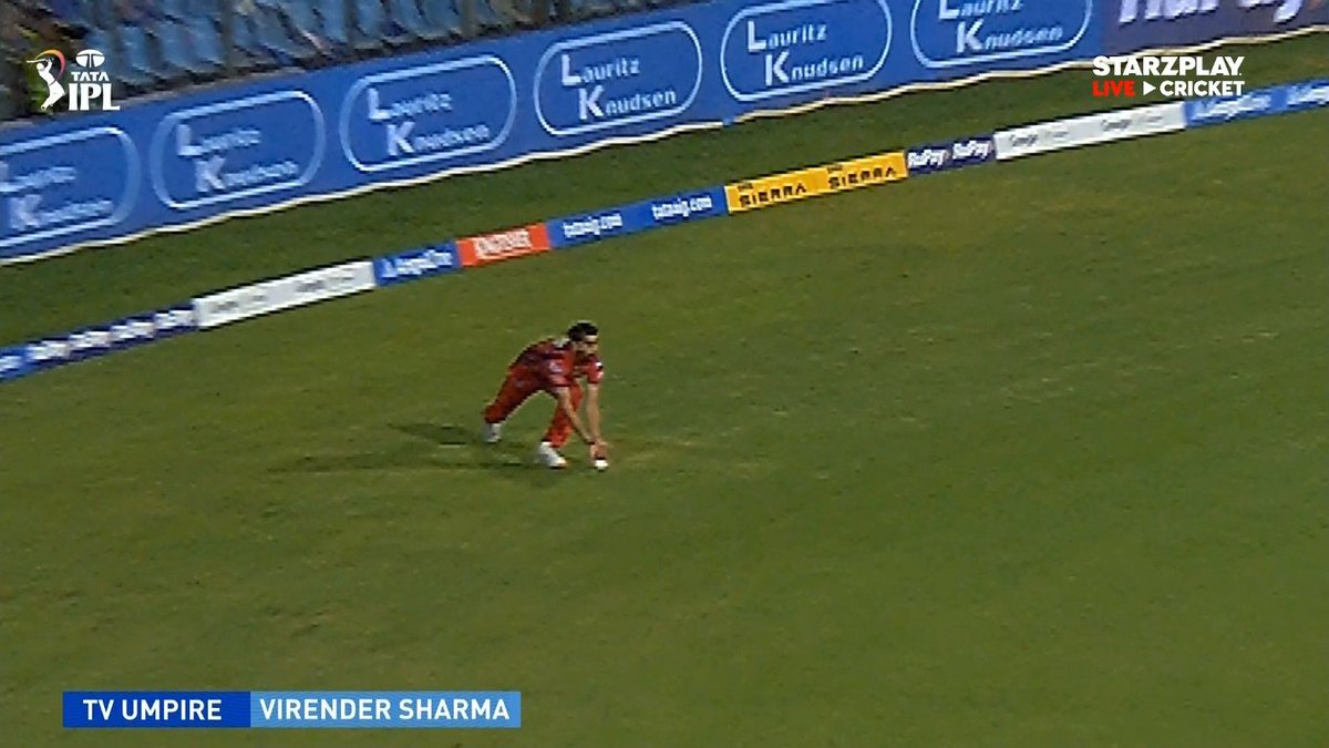 lightningspeedk's tweet image. One more!

#MIvLSG #Mumbai #IPL #RohitSharma