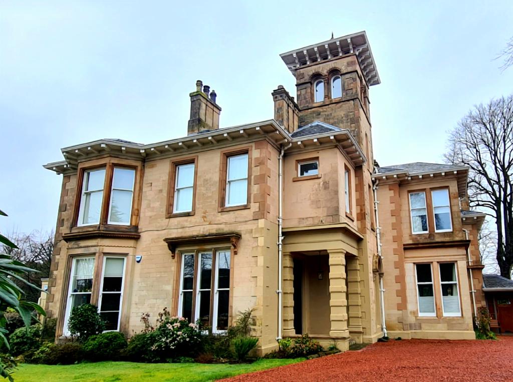 is_glasgow's tweet image. A grand Italianate style villa with a campanile or bell tower in the Dowanhill area of Glasgow. It was originally built in the 1850s, but has been substantially altered and extended since then. 

Cont./

#glasgow #architecture #architecturephotography #dowanhill