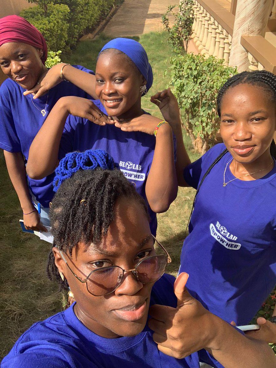 agbayazonmedard's tweet photo. Clap de fin pour la cohorte 3 du programme #EmpowHer by #BloLab à Parakou ! 🎓✨
Voir ces femmes transformer leurs idées en projets concrets renforce notre mission. L'innovation n'a pas de limites, elle a juste besoin d'un écosystème.
On avance.
#MakeAfrica #Entrepreneuriat https://t.co/DPctTdYLlX
