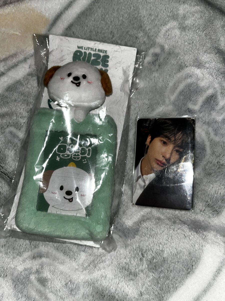 enamitons's tweet photo. WTS / LFB | ph only

#ANTON photopack wedding pc + we little riize park photocard holder 

₱2000 

tags. anton riize sungchan eunseok wonbin shotaro sohee odyssey fame riizing get a guitar ph wts wtb lfb fs wtt https://t.co/ucCJTKaLdu