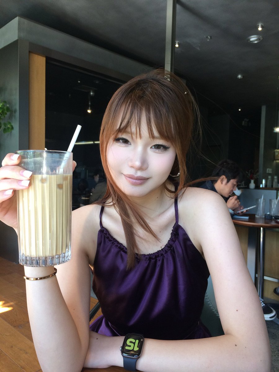 我都玩推特了你就让让我吧 tweet media