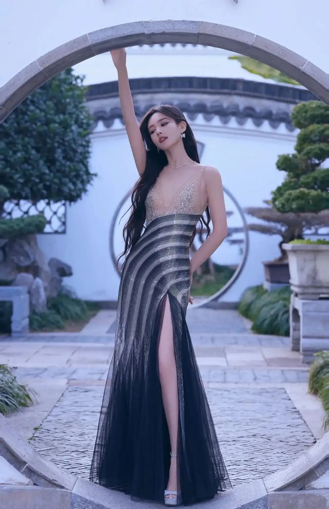 李一彤 不愧是你 https://t.co/2w04u9k8py