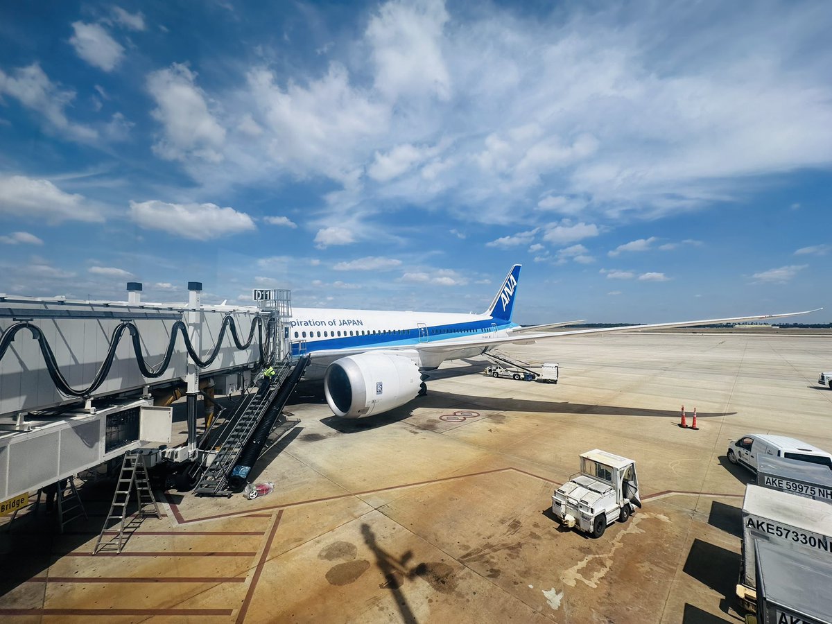 Tagachan1's tweet image. 帰りまーす‼️
14時間弱✈️😅

緑茶が飲みたいのと..
なぜか現地でありつけなかった
普通のパスタが無性に食べたい😆

#F1
#現地観戦
#Miami
#大人の社会科見学