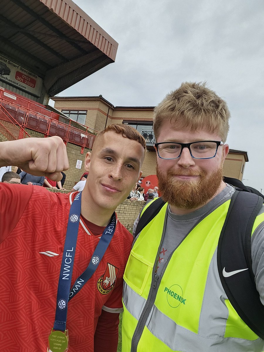Sam Turner tweet media