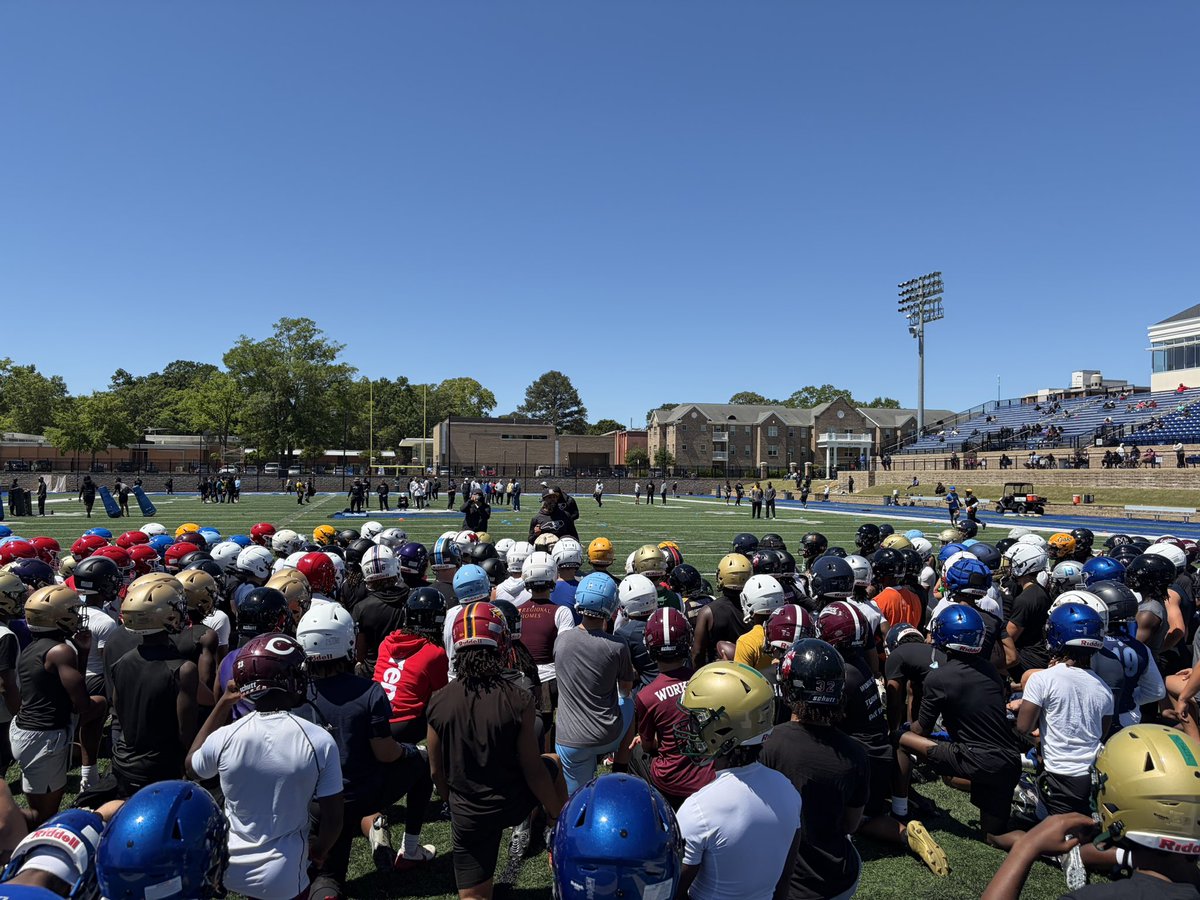 NPCoachJeff's tweet photo. ๐๐ผ@Coach_CJohnson8 โผ๏ธ
Best camp in the Carolinas, every year. Elite organization & coaching.
Great to see so many NC & SC College Coaches attend.
NP covered this event & will โก๏ธ Verified ๐, ๐งช, ๐ธ, ๐ฅ & Scout โ๐ผ โก๏ธ Colleges โก๏ธ The ๐บ๐ธโผ๏ธ
#WhyNP
@NPShowcases
@NationalPrepsFB https://t.co/682KGIvub7