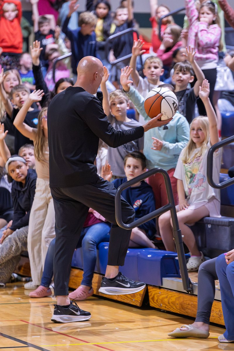 EKUHoops tweet media