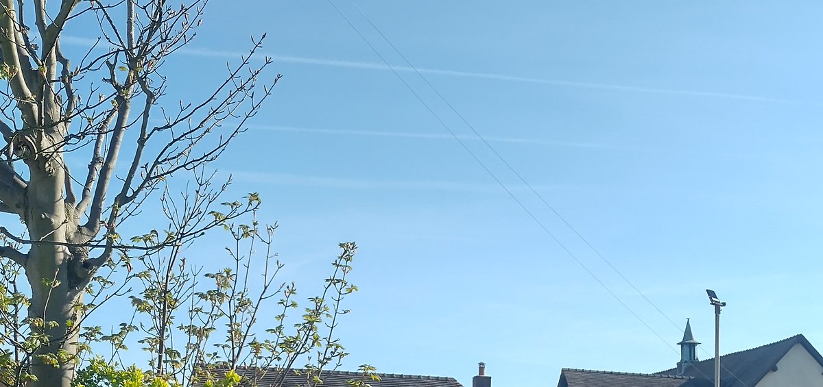 dannydior11's tweet image. Plenty of jet fuel for #Chemtrails ✈️