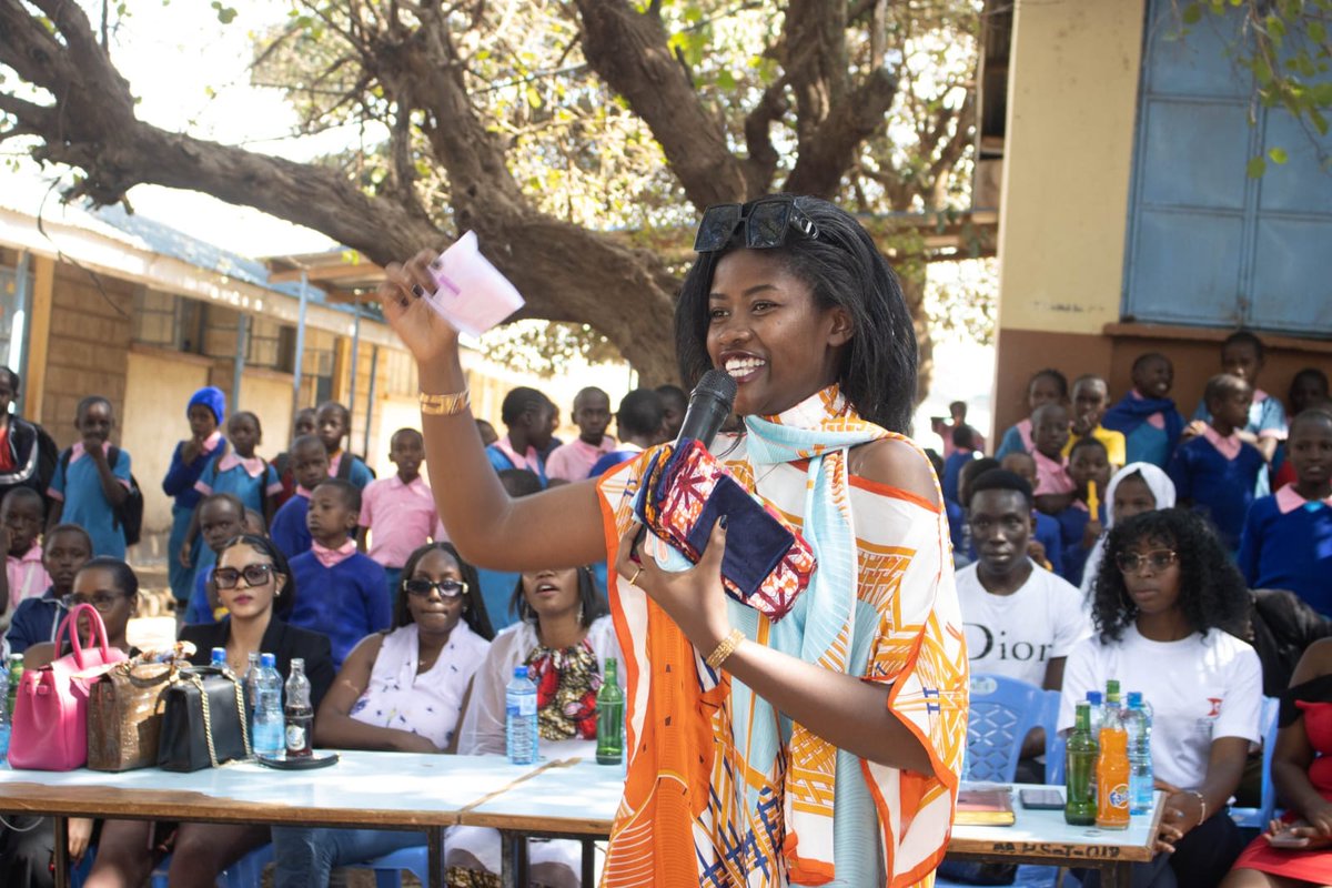 _7zackiee's tweet photo. Youth leadership is not the future, it is the present. Captain Fridah Kemunto embodies the courage and vision needed today. Let’s rise together. #KemuntoNiPawa #WakatiNiSasaGENZ Fridah NYC president Captain Fridah. https://t.co/thgEQNMzS7
