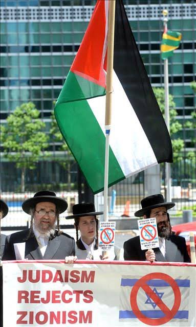 melliflora's tweet image. The best way to defend Jews worldwide would be for the #apartheid State of Israel to stop pretending to be synonymous with, and to speak for, worldwide Jewry whilst engaging in #genocide.

The more crimes against humanity Israel commits, the more it puts Jews at risk.