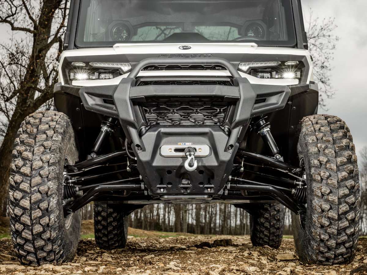 superatvtweet's tweet photo. 🚨 Your #CanAm #DefenderHD11 is built to push past rough terrain. #SuperATV’s High‑Clearance 1.5-inch Forward Offset A‑Arms help you clear up to 34-inch tires and improve stability. Constructed with 1.5” x 1/4” wall steel tubing, they’re ready for whatever you throw at it. 💪😎 https://t.co/YEaBaU3mNH