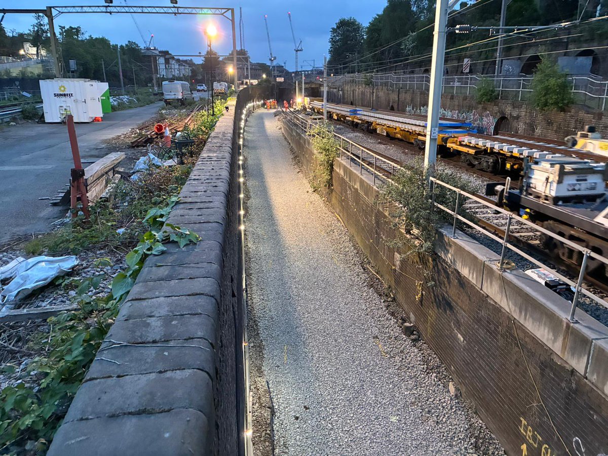 London Euston tweet media