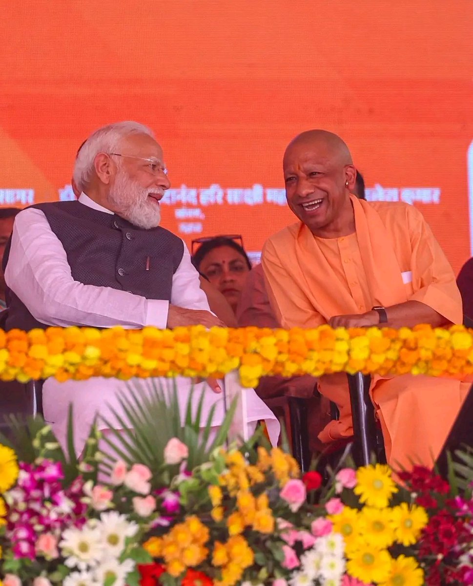 ये जीत हिंदुत्व की जीत है इस शानदार जीत की जीत की भारतीय जनता पार्टी के केंद्रीय नेतृत्व ,उत्तर प्रदेश के यशस्वी मुख्यमंत्री हिन्दू हृदय सम्राट पूज्य <a href="/myogiadityanath/">Yogi Adityanath</a> जी,बंगाल की भाजपा कार्यकारिणी एवं शुभेंदु अधिकारी एवं बंगाल की जनता और  हिंदुओं को बहुत बहुत बधाई एवं शुभकामनाएं