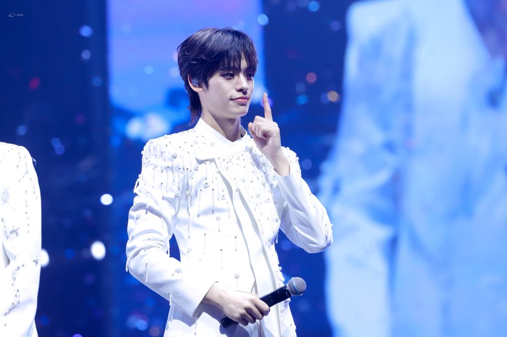 𝒾𝘯𝘲𝘶𝘪𝘦𝘵𝘭𝘪𝘨𝘩𝘵 - (𝐭𝐦) ♡ tweet media