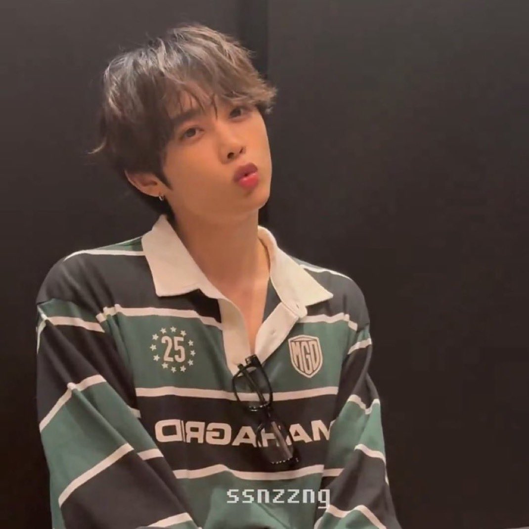 예또 tweet media