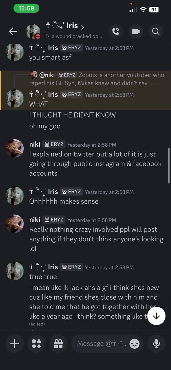 Exposing everyone tweet media