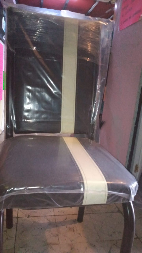 mueblespaty's tweet image. Añade estilo y comodidad a tu espacio con la Silla Ibiza MM 🍫🎨. Material resistente y diseño elegante en color chocolate y beige. Envío gratis en algunas zonas de CDMX y Edomex 🚚✨. ¡Descubre más por solo $850! 👉 shortlink.store/t26ijbmuofna #Decoración #Confort #SillaIbizaMM