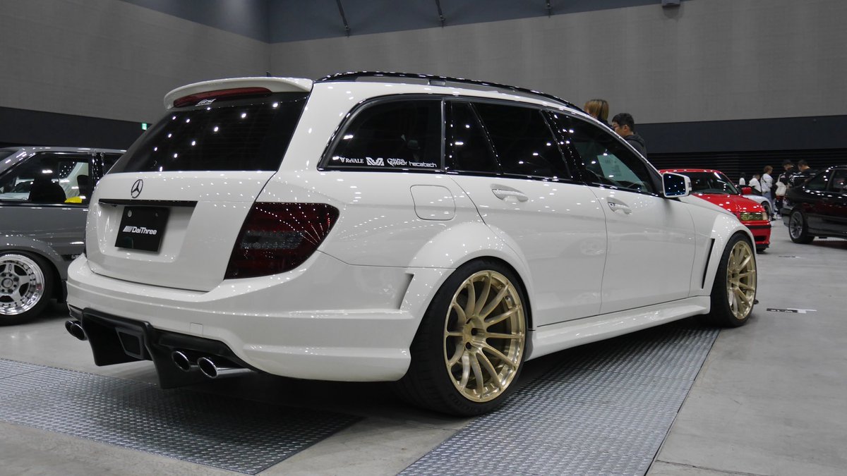 DaiThree6633's tweet image. wekfest初展示させて頂きました！
お会い出来た皆様ありがとうございます😊
ReVALEさんに磨きとコーティング
DiviDさんでハチマキとヘッドライトプロテクション
を直前に施工して頂きました✨
どちらもダイスリーのお隣で営業しておりますのでご相談引き継ぎ出来ますので、お気軽にお声掛けください！
