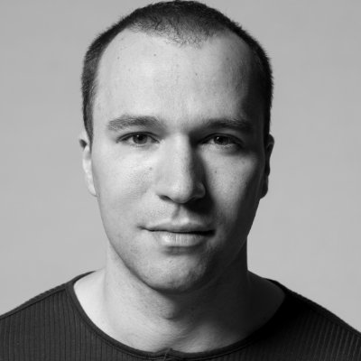 NIK tweet media
