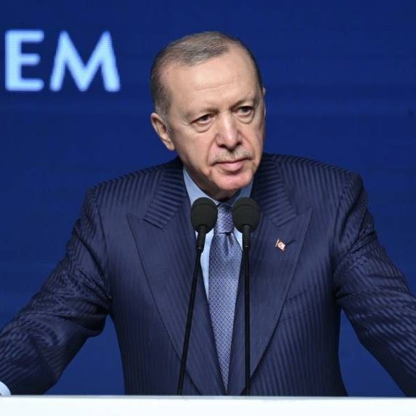 Aykırı tweet media