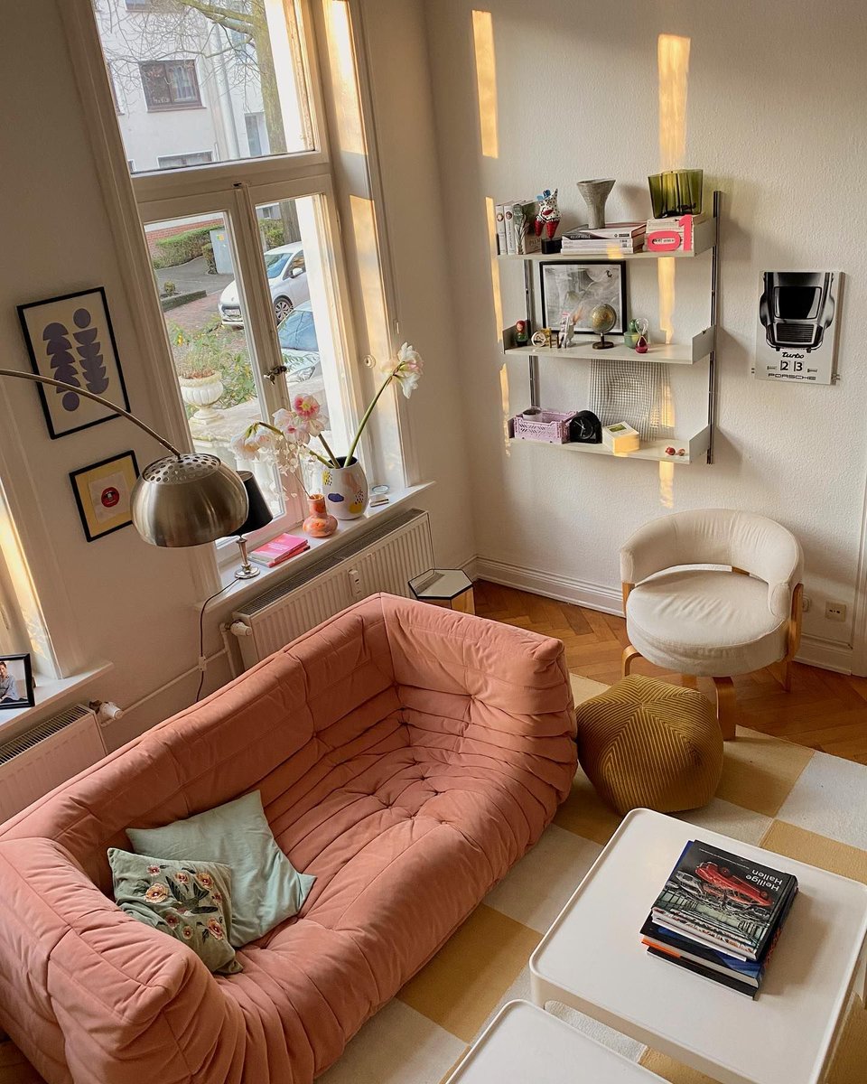 interiorstellar tweet media
