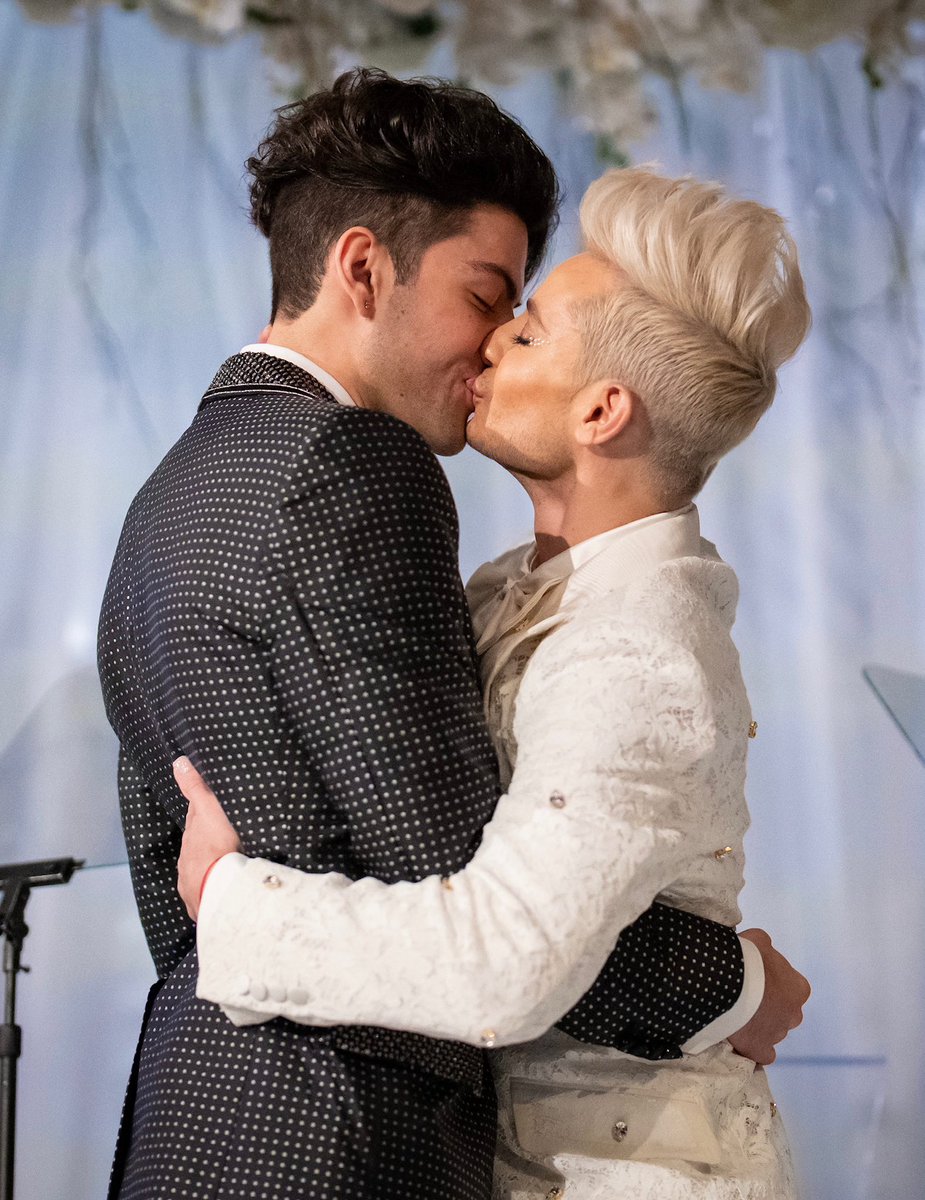 Frankie James Grande tweet media