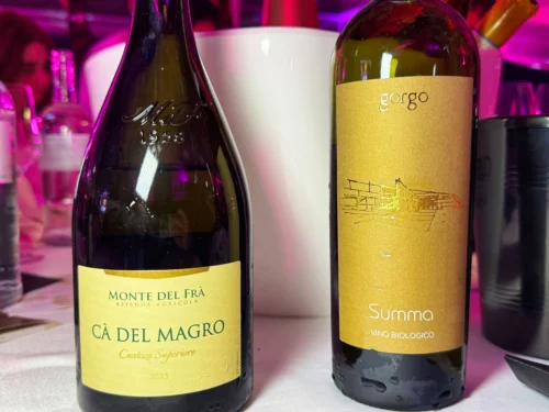 appuntidizelda's tweet photo. Wonders of White: Custoza DOC stole the show at Vinitaly 2026's first ever Fuorisalone wine, music and an unforgettable dinner night in Verona #winelover #wine #winetasting #wineblog #Italy https://t.co/3iF24srDfY https://t.co/3rxhpmDl9q