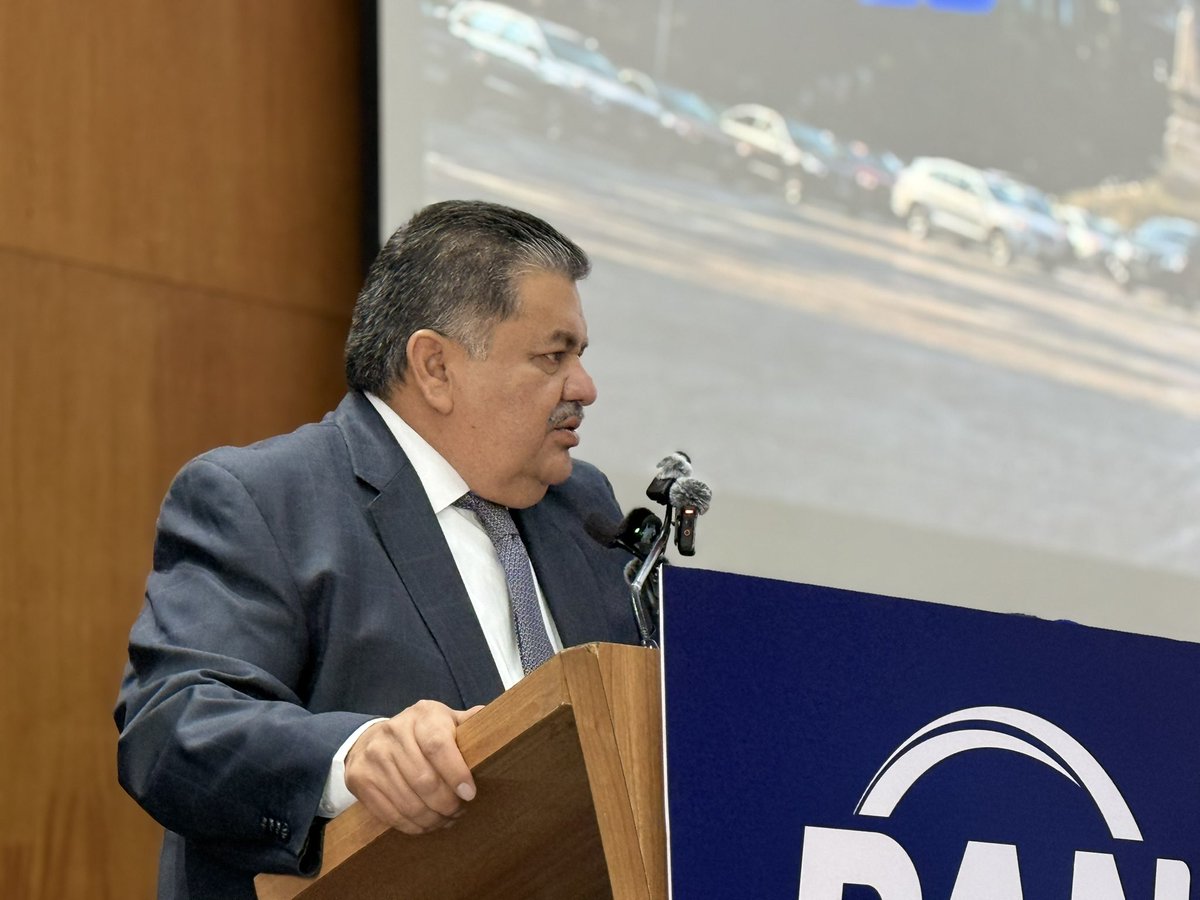 ricardorubiot's tweet photo. Hoy, desde la sede nacional de @AccionNacional , dimos la bienvenida a @ErnestoAJ29, quien ha tomado la decisión de sumarse a este proyecto con convicción, experiencia y compromiso por la Ciudad de México. 

💙 En el @PAN_CDMX   seguimos abriendo las puertas a quienes quieren construir, proponer y dar resultados, porque aquí caben todas las voces que buscan un mejor rumbo para nuestra ciudad. Este es un momento de sumar, de fortalecer y de trabajar unidos por lo que viene.

 ¿Tú también te sumarías a este proyecto? 👇
#PANCDMX #AcciónNacional #UnidosPorMéxico
