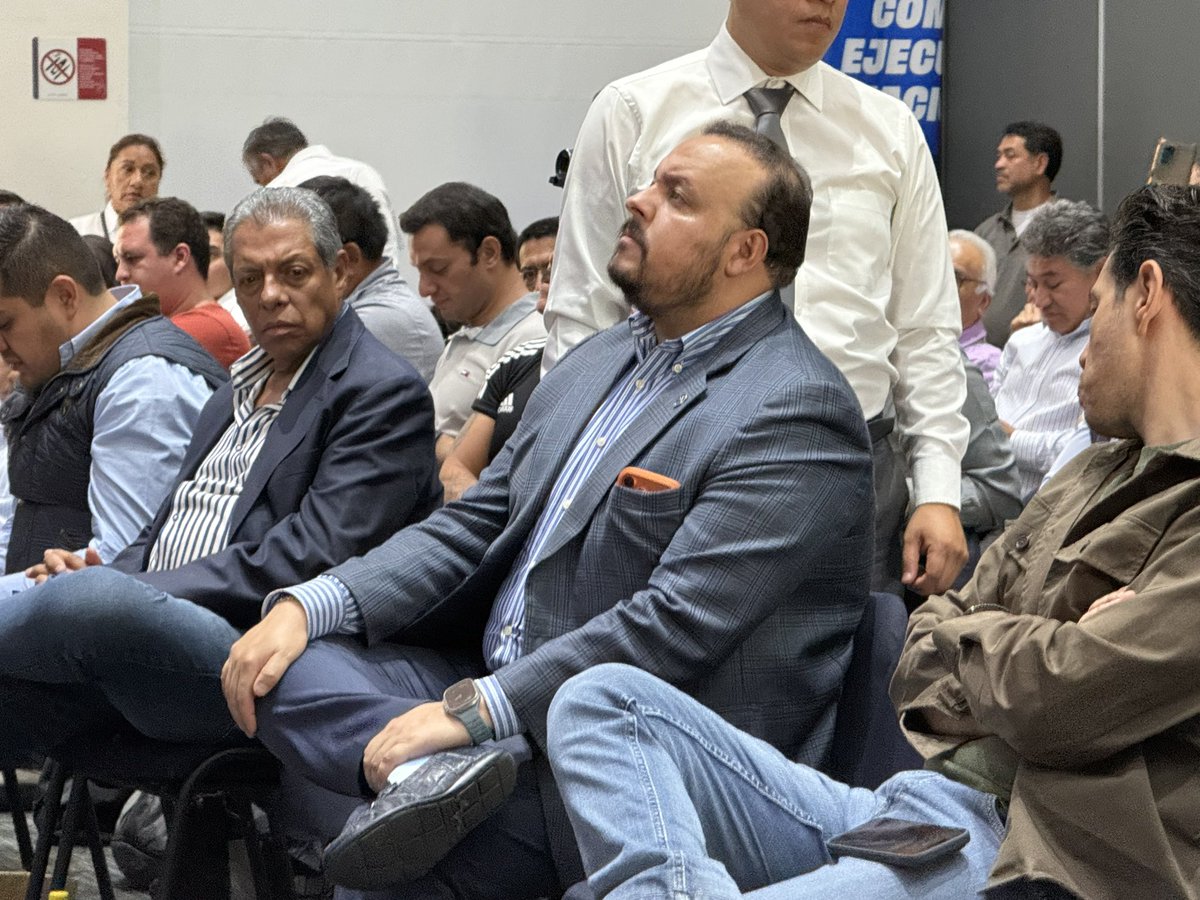 ricardorubiot's tweet photo. Hoy, desde la sede nacional de @AccionNacional , dimos la bienvenida a @ErnestoAJ29, quien ha tomado la decisión de sumarse a este proyecto con convicción, experiencia y compromiso por la Ciudad de México. 

💙 En el @PAN_CDMX   seguimos abriendo las puertas a quienes quieren construir, proponer y dar resultados, porque aquí caben todas las voces que buscan un mejor rumbo para nuestra ciudad. Este es un momento de sumar, de fortalecer y de trabajar unidos por lo que viene.

 ¿Tú también te sumarías a este proyecto? 👇
#PANCDMX #AcciónNacional #UnidosPorMéxico