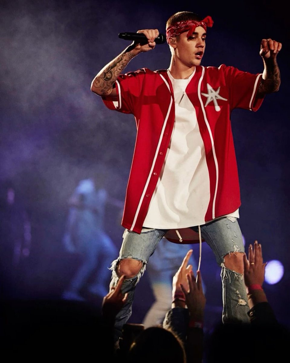 Justin Bieber Dumps tweet media