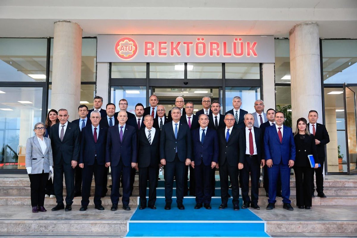 MUSIADAdana's tweet photo. MÜSİAD Adana Şube Başkanımız Ömer Tekdemir, T.C. Çalışma ve Sosyal Güvenlik Bakanlığı koordinasyonunda gerçekleştirilen İl İstihdam ve Mesleki Eğitim Kurulu 2026 yılı 2. Olağan Toplantısı’na katılım sağlamıştır. https://t.co/UNmIEYPA72